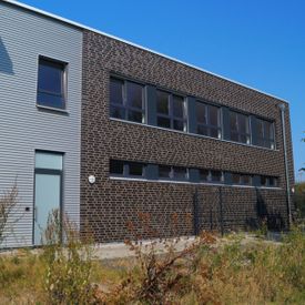 Produktionshalle Seitenansicht - Architekturbüro Niehoff